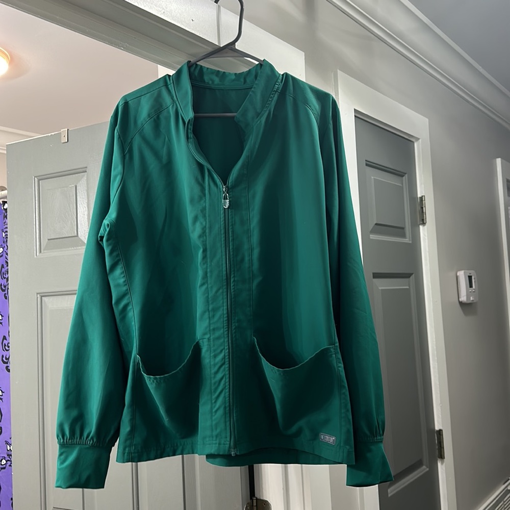 Medcouture Scrub Jacket, Green